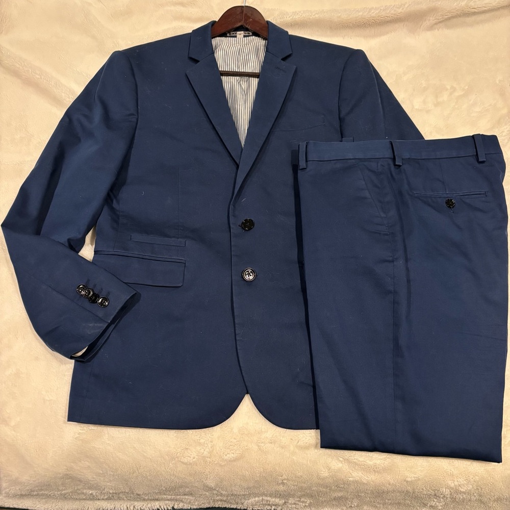Express Slim Fit Men’s Ocean Blue “Photographer” Suit